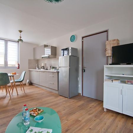 Superlogis Troyes - Le Cadre Vert - Studio Grand Confort - Netflix - Parking Saint-Julien-les-Villas Ngoại thất bức ảnh